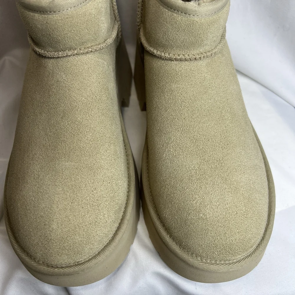 UGG this item